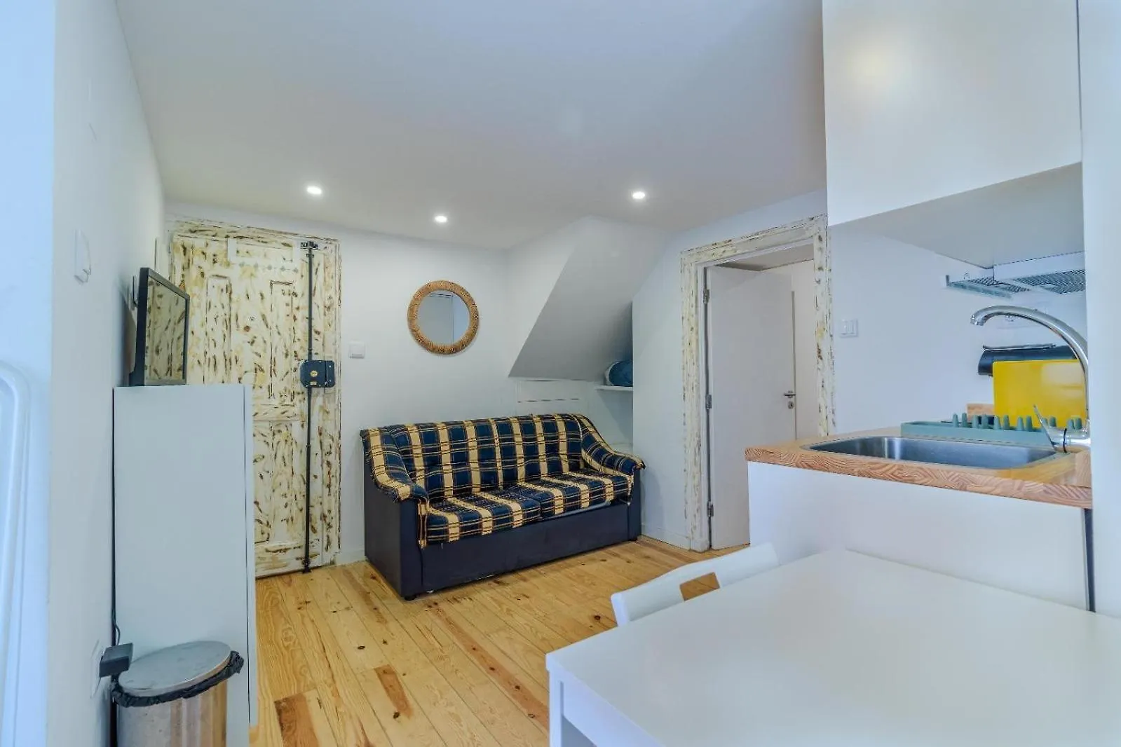 Panteon Lisbon Aparment Apartment